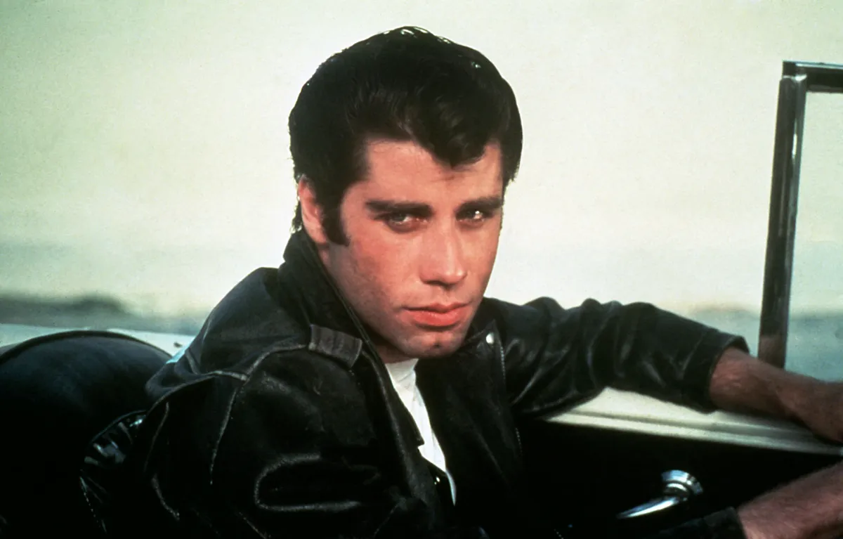 Születésnapi kvízben szereplő kép John Travolta egyik filmjelenetéből