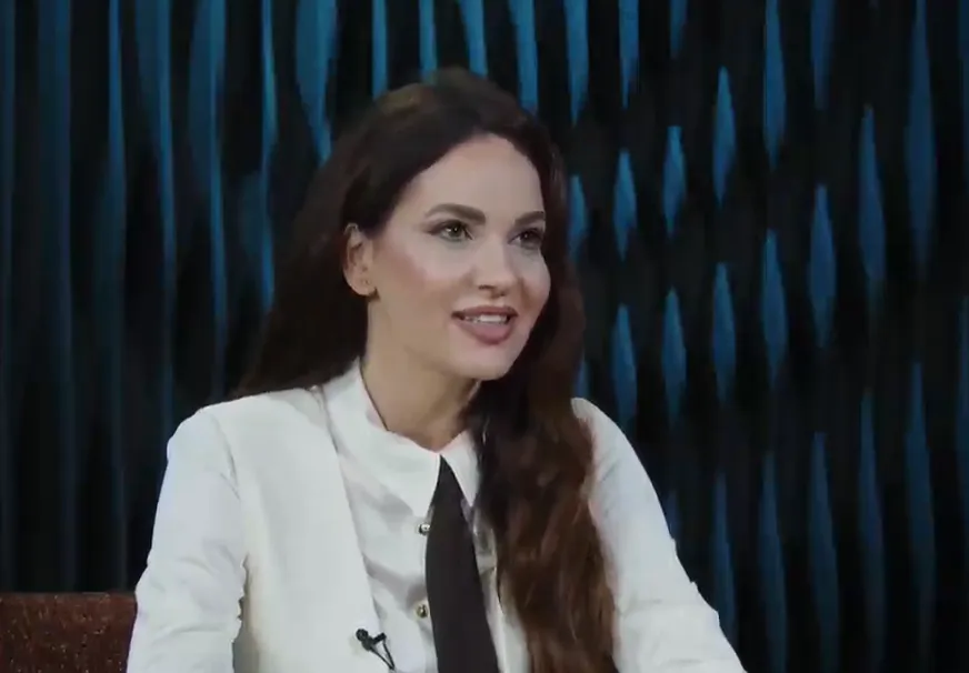 Proksa Szandra a Háborúellenes Gyűlés felvezető műsorában volt vendég