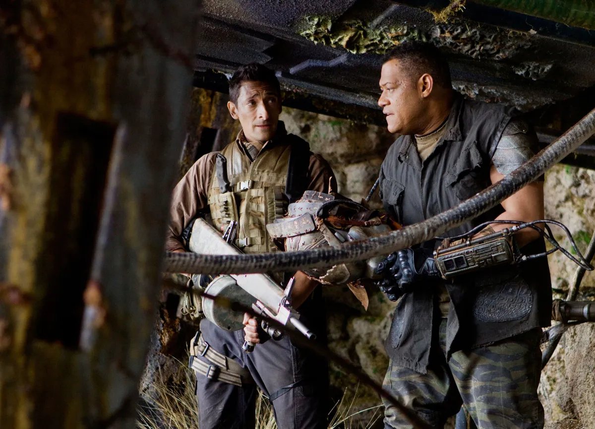 2010 - Predators - Movie Set