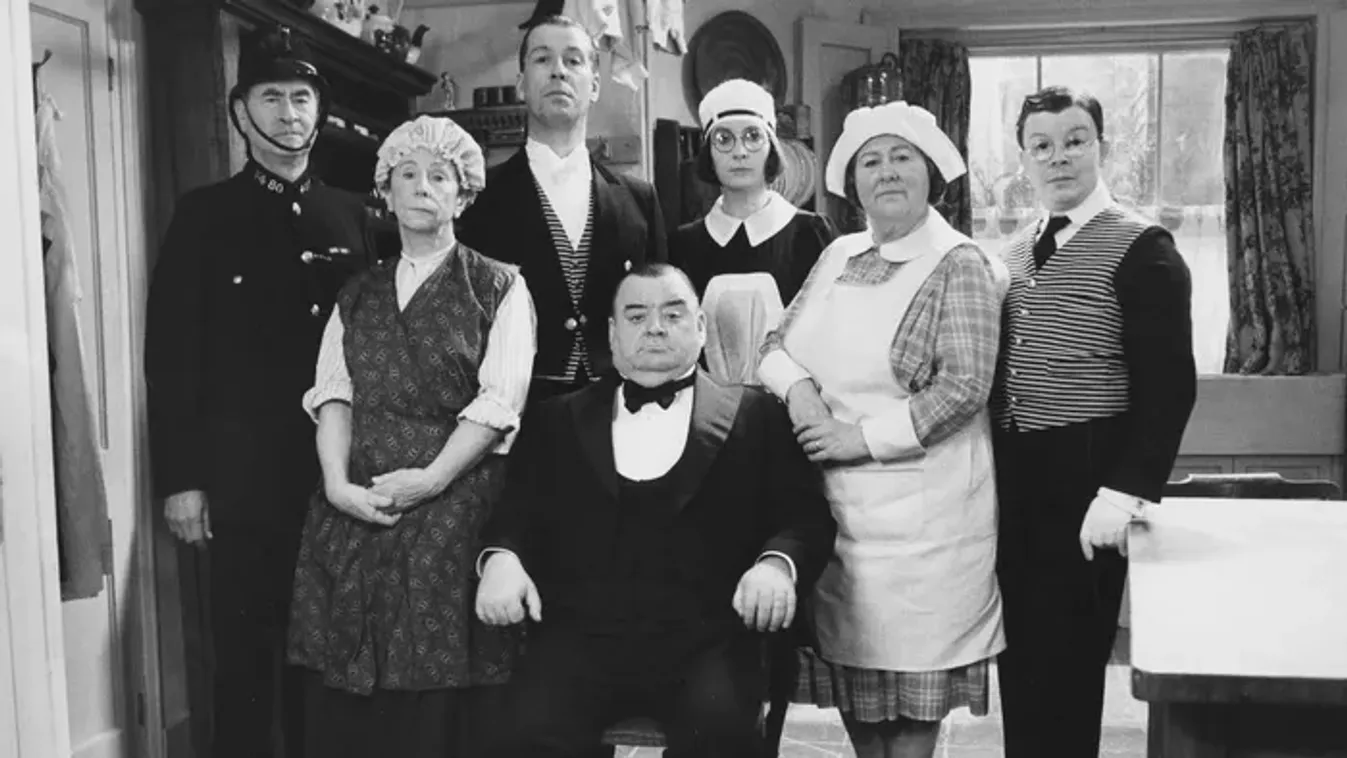 Csengetett, Mylord? Te vajon melyik szereplő lennél a retró vígjátéksorozatból: James vagy Alf Stokes?