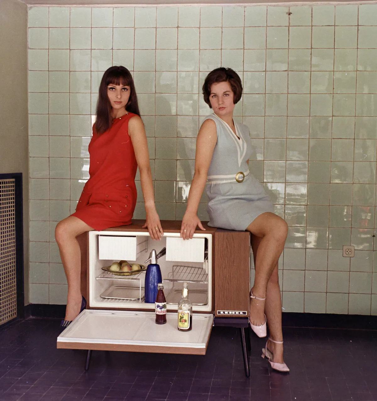 Háztartási gépek megjelenése, egyben a jólét kezdetét is jelentette.