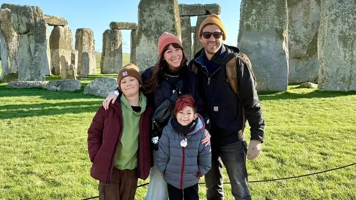 Megnyílt a műsorvezető – kisfia borzalmas betegséggel küzd