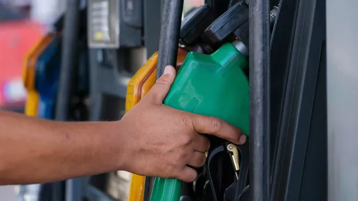 Ezt teszi a motoroddal valójában a prémium üzemanyag