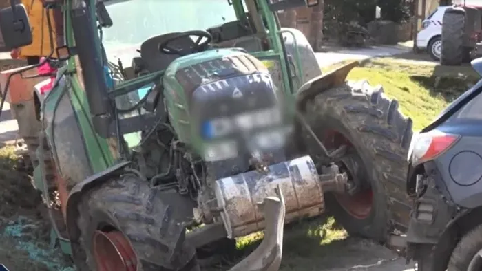 Infarktust kapott a vasi traktoros, mindenkit letarolt