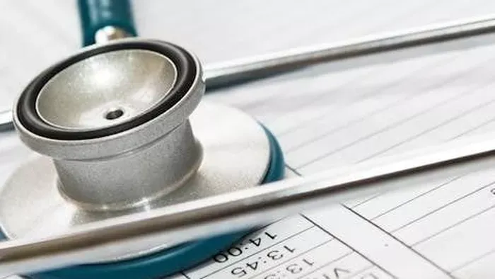 Sokkot kapott a nagypapa: közönséges tünete rákra utalt