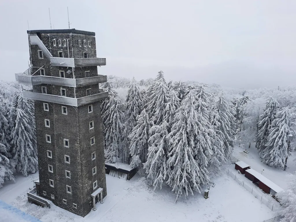A torony tetejéről lélegzetelállító a látvány. 