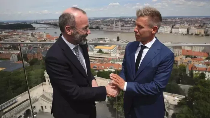 Manfred Weber elvenné az uniós országok vétójogát