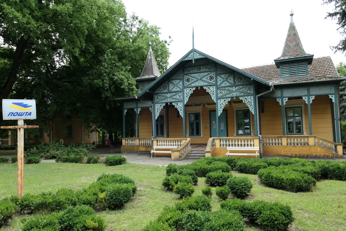 szecessziós épület a vajdasági palicson.