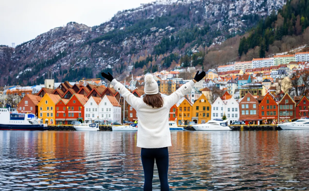A norvégiai Bergen is érdemes egy Valentin-napi utazáshoz, hiszen a város téli panorámája lenyűgöző.
