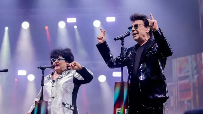 Dolly összeroppant Fenyő Miklós temetése után