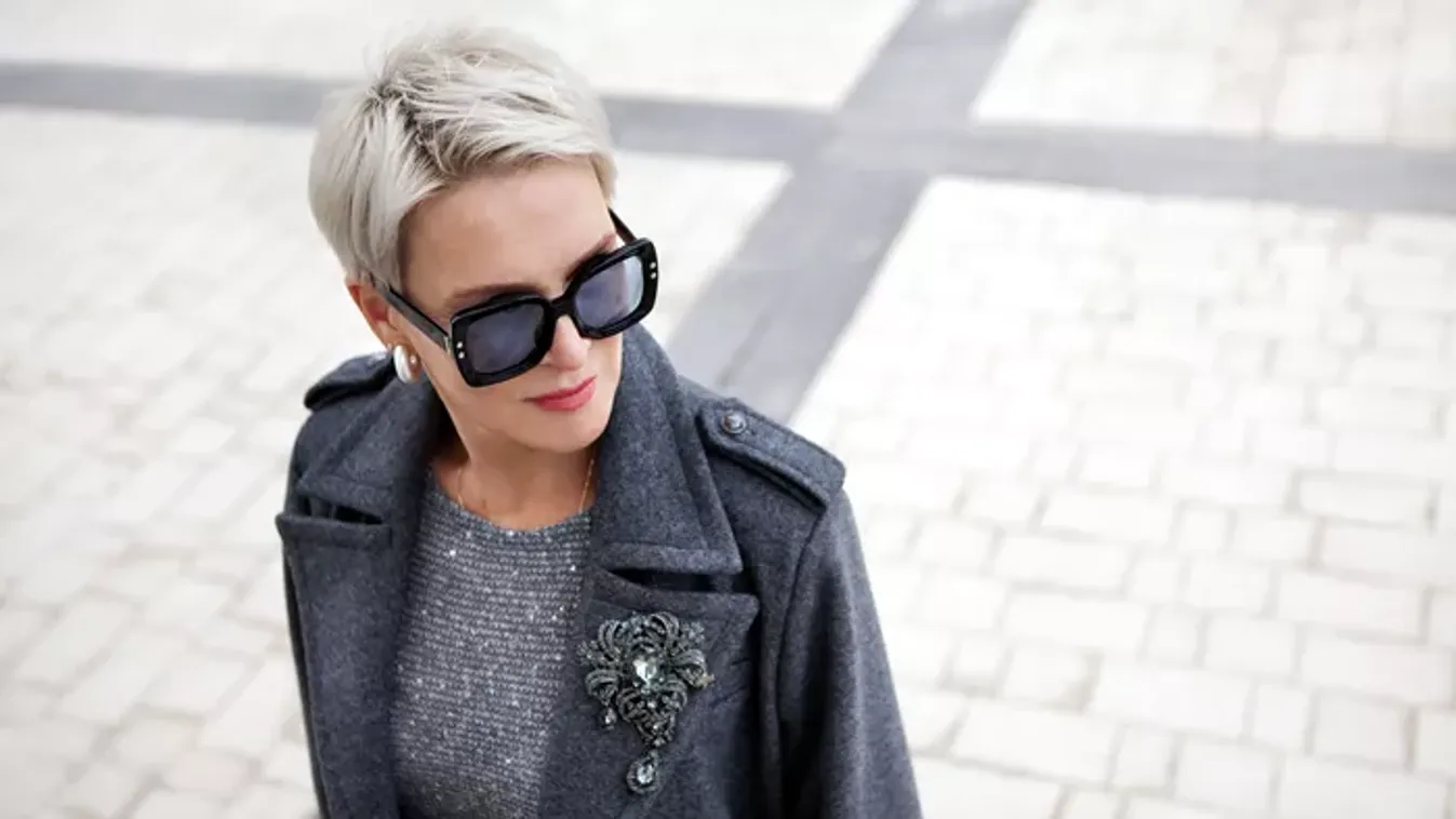 Egyszerű, mégis végtelenül sokoldalú – Nagymamáink kedvenc ékszere újra divatba jött