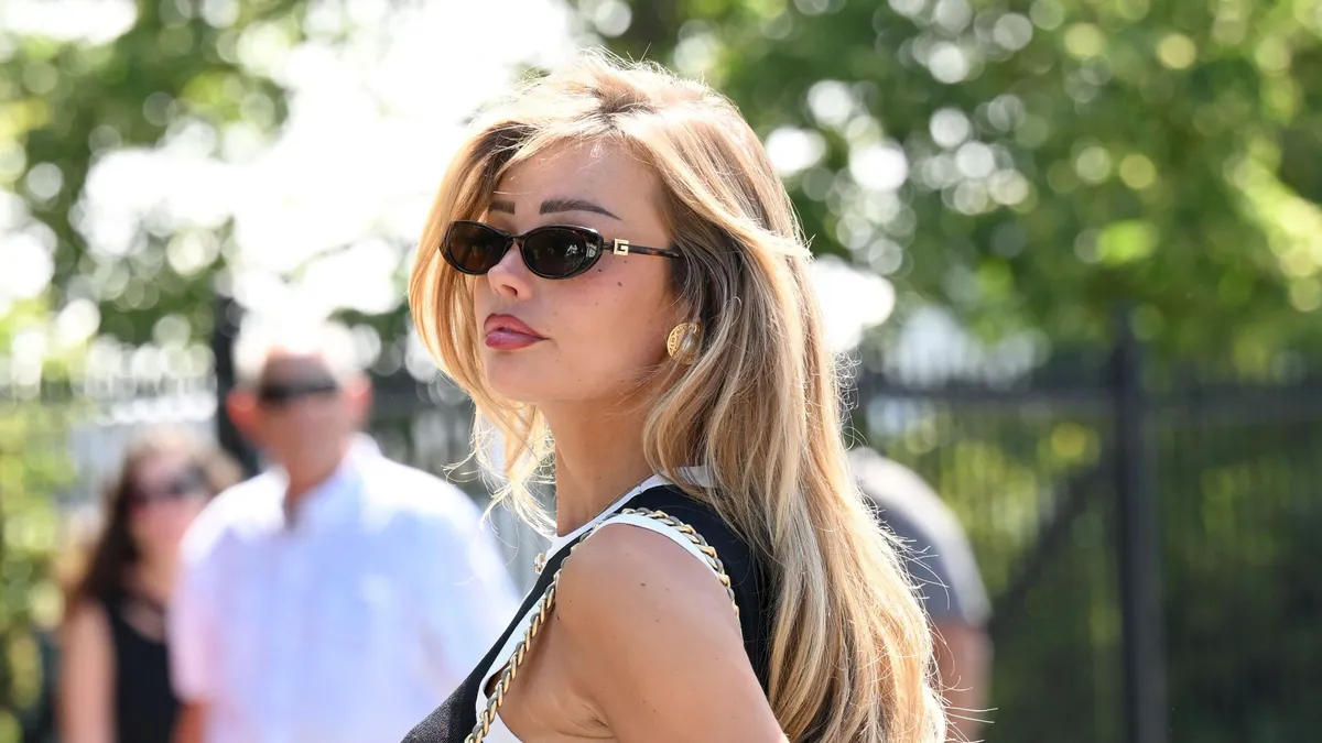 Laura Celia Valk korábban Jude Bellinghammel