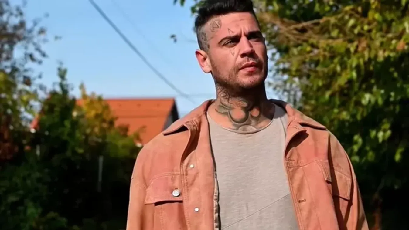 "Olyan emberbe álltok bele, aki már mindenkit elveszített az életében" - Zokogva jelentkezett be Mandula Ádám