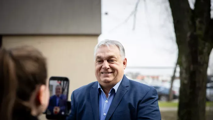 Hihetetlen ajándékot kapott Orbán Viktor Békéscsabán