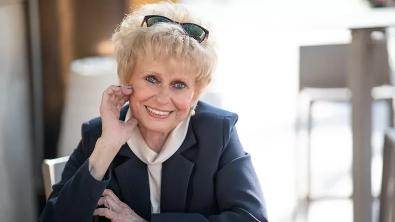 Esztergályos Cecília felgyógyult súlyos fertőzéséből: "Egy héten már hat napot színpadon vagyok újra!"