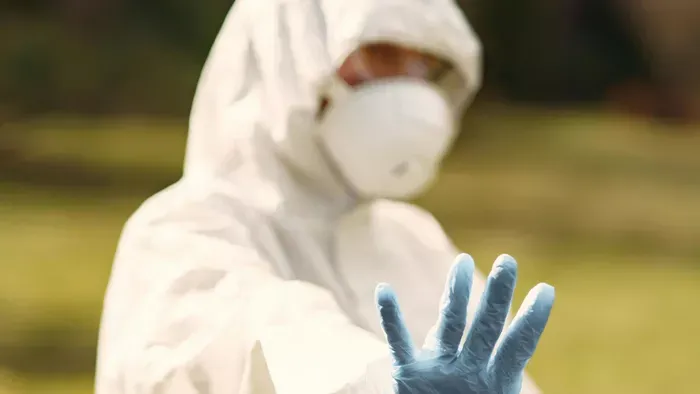 Mentőautók lepték el a napközit