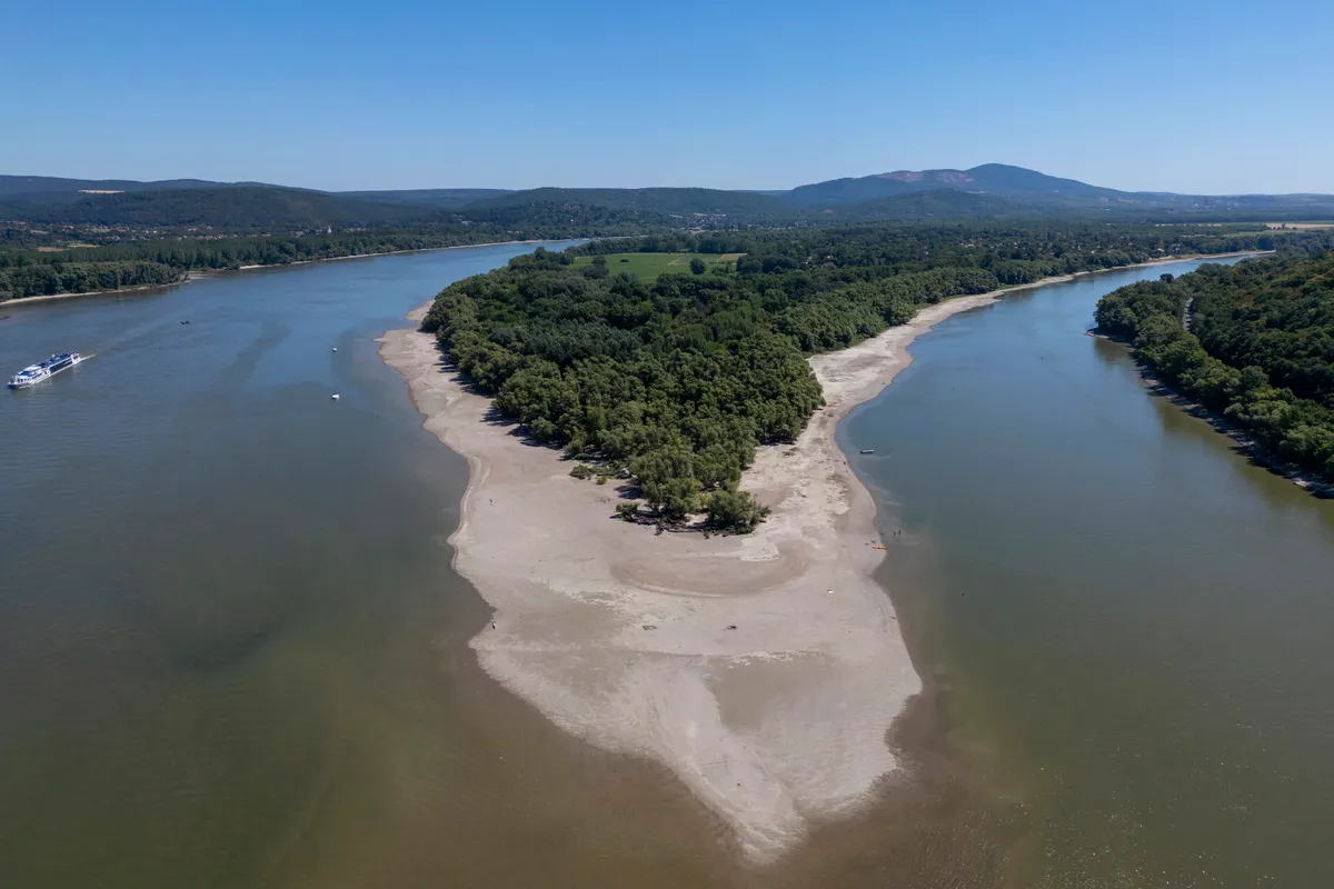 A Kisoroszi-szigetcsúcs látképe. 