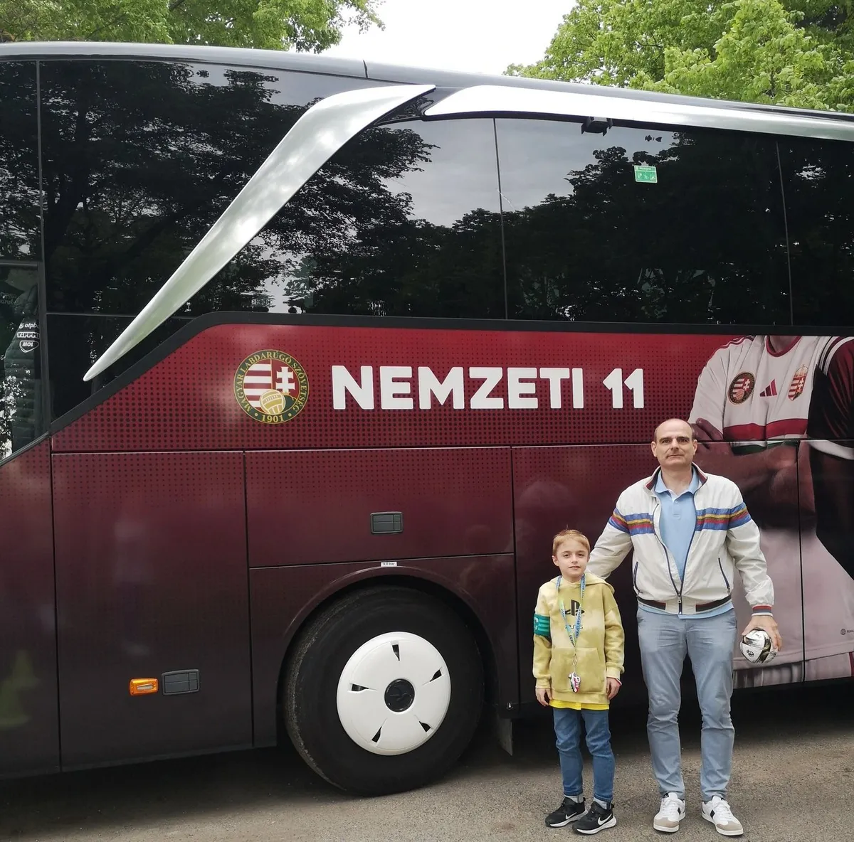 Heiner Bruno édesapjával, Csabával