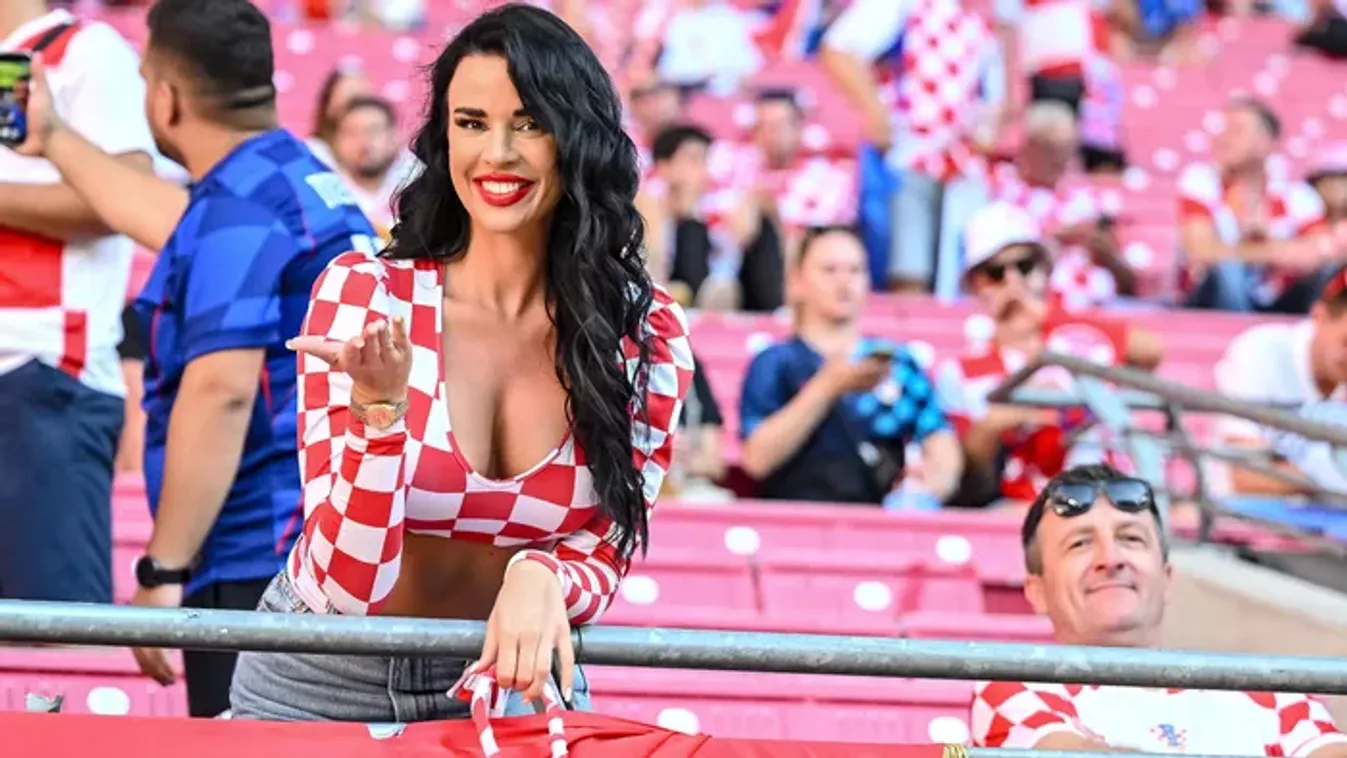 Átlátszó ruhában keverte a zenét, Ivana Knöll túl sokat mutatott meg magából