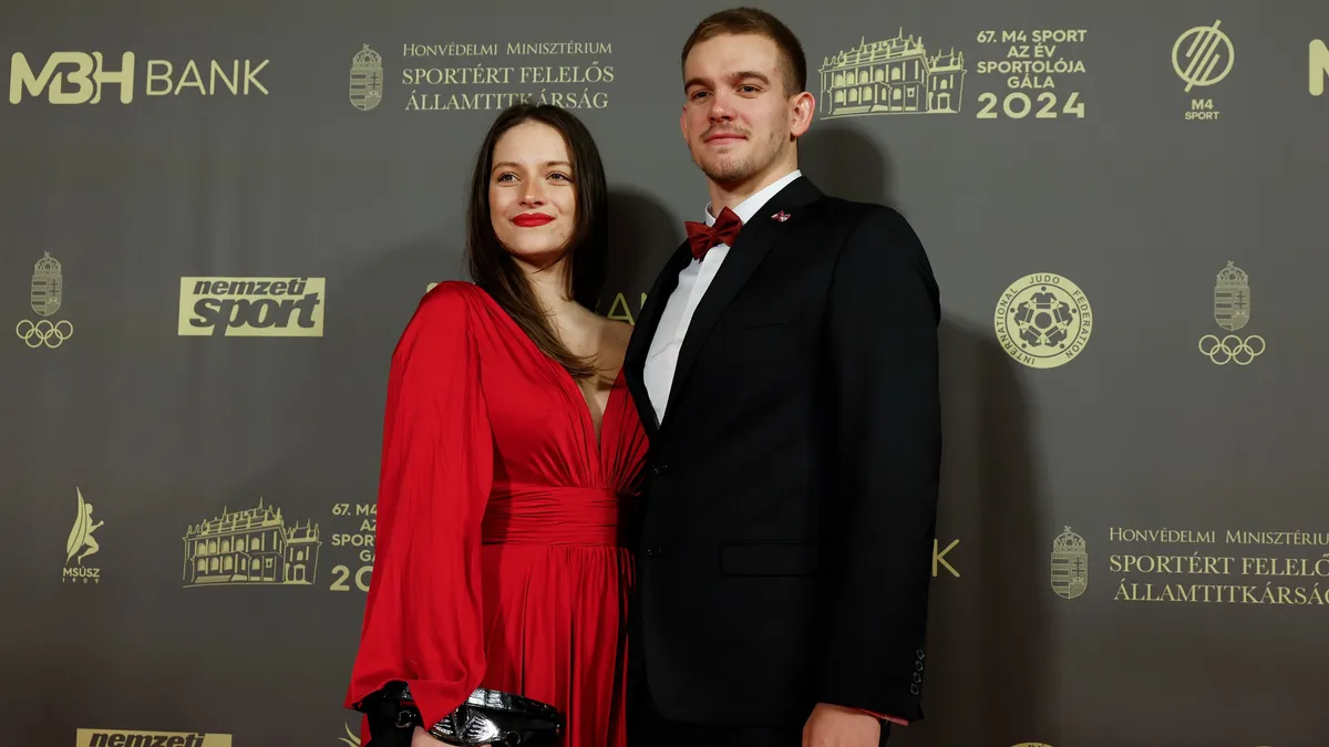 Megszületett Rasovszky Kristóf és Rasovszky Kata első gyermeke