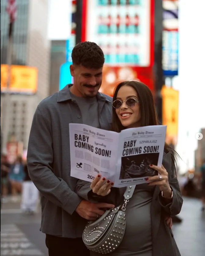 Szpirulisz Viki és Szpirulisz Markosz