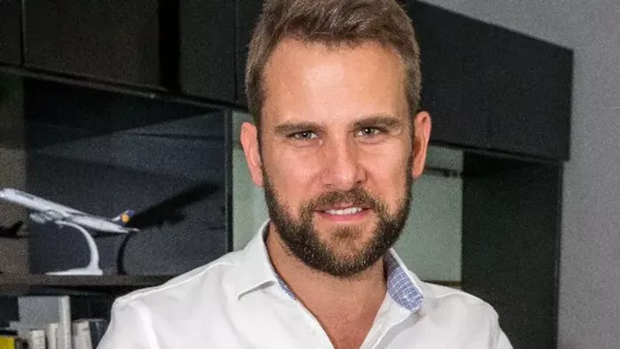 Hűha: Danny Blue leleplezte A Nagy Ő sztárját