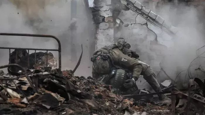 Síró gyerekei szeme láttára lőtték le az ukrán édesapát