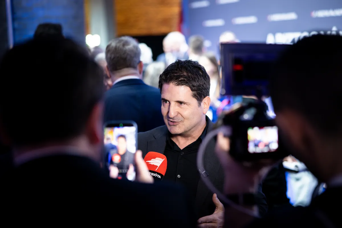 Hajdú Péter örömmel jött el Orbán Viktor évértékelőjére.