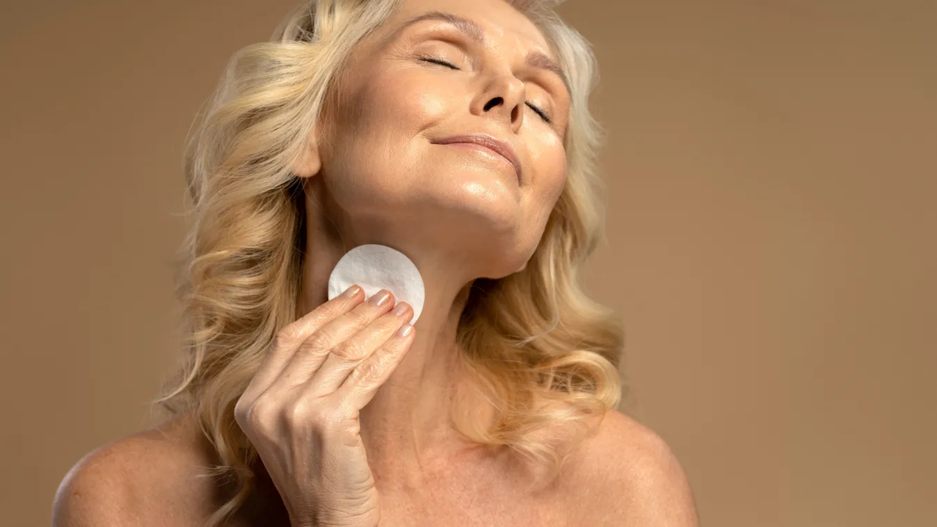 Nyak és a dekoltázs ápolása 50 év felett