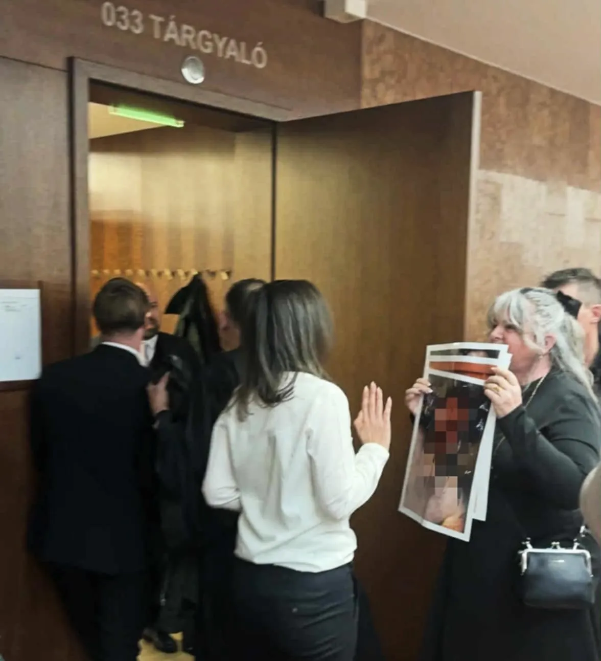 debreceni autóbaleset