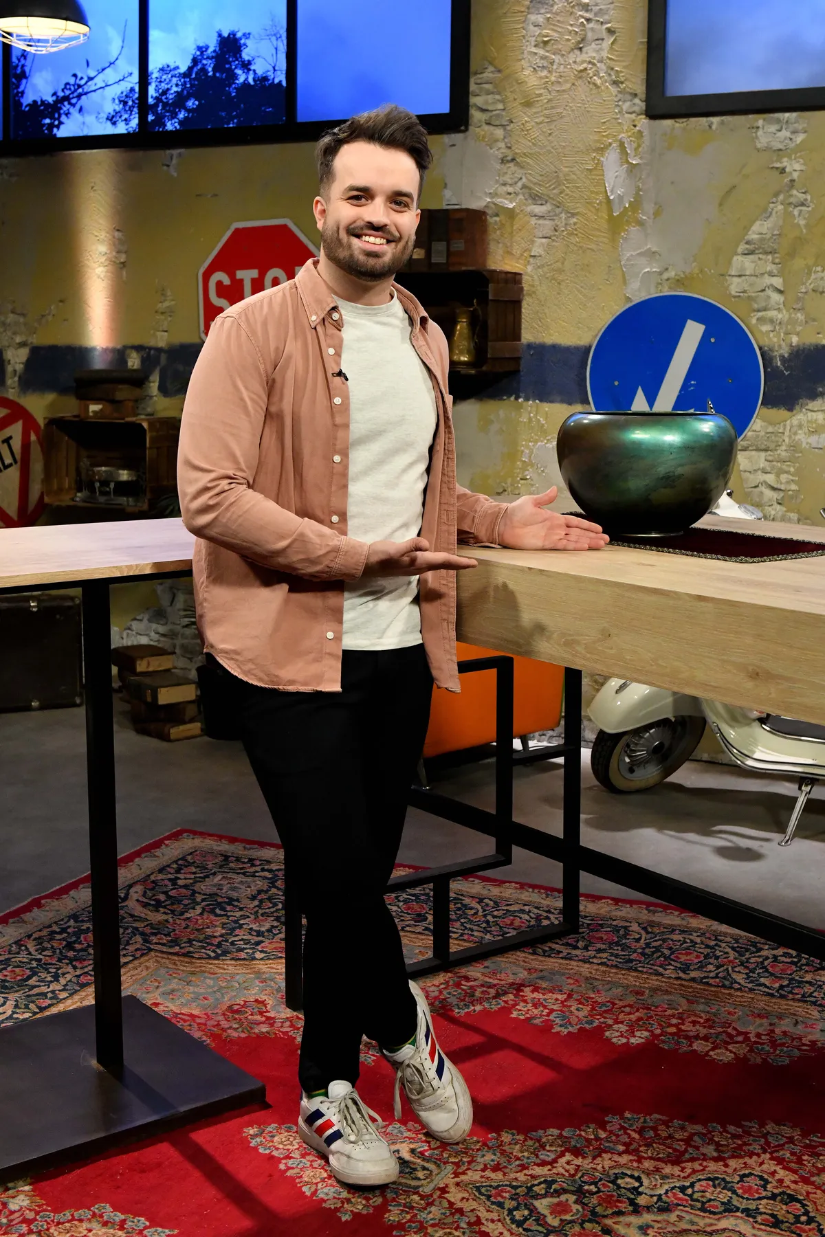 A Kincsvadászok eladója Neoton múzeumot szeretne nyitni