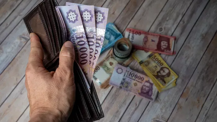 Duplázódik a készpénzfelvételi limit