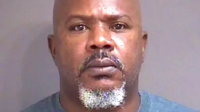 61-szer késelte meg szomszédját a brutális gyilkos