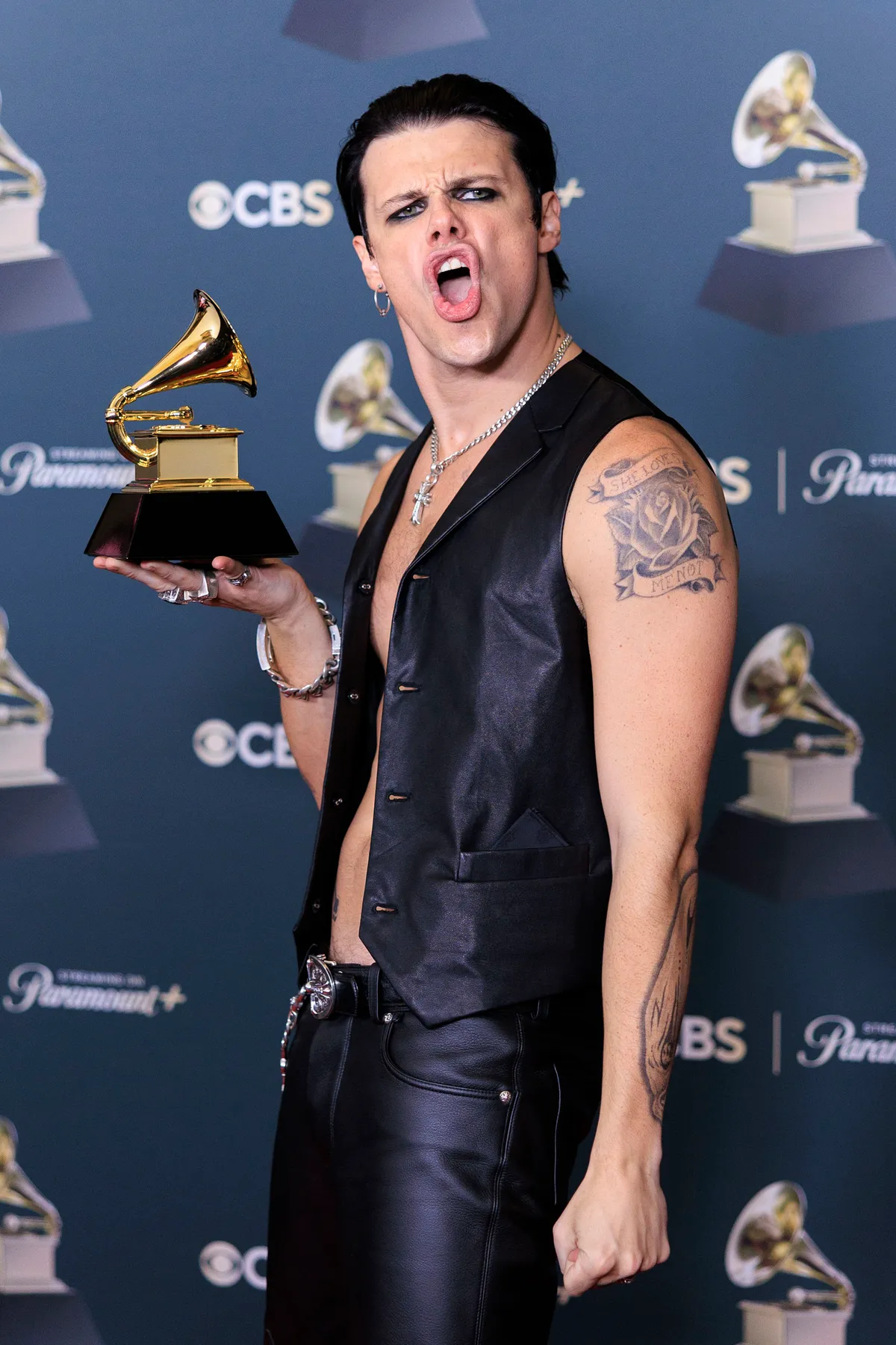 Yungblud élete első Grammy-díjával távozott a Grammy 2026 gáláról