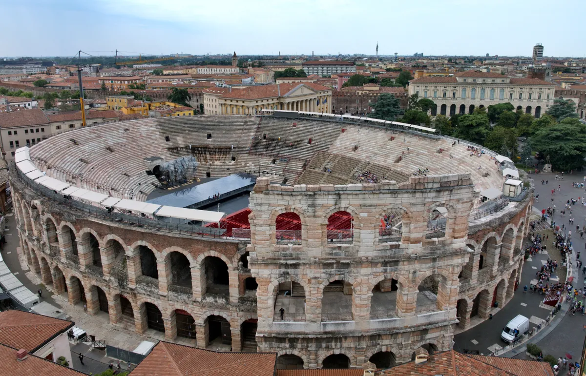 Verona Aréna drónfelvételes látképe. 