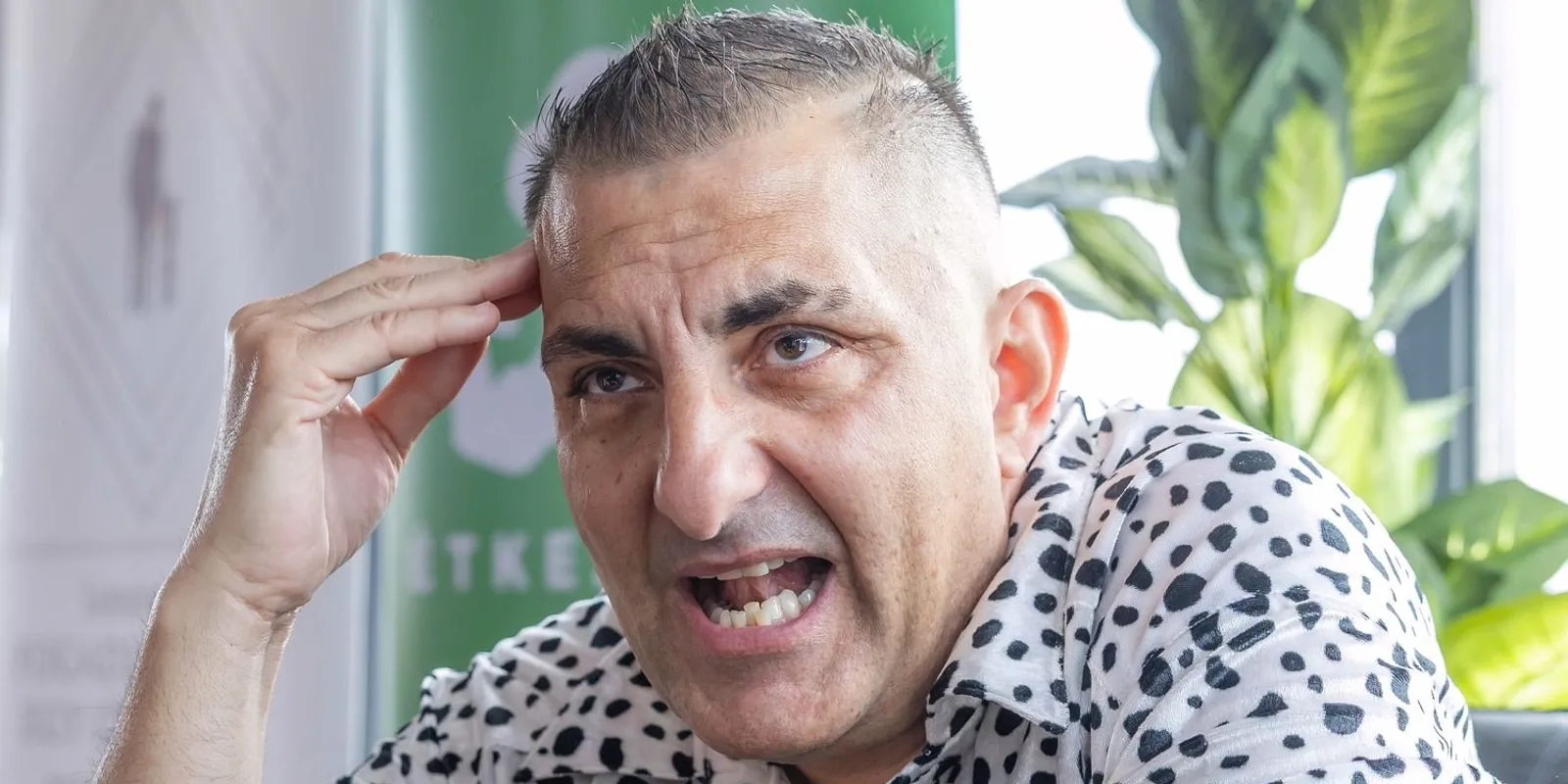 Balhé alakult ki Győzike és a Bódi testvérek között