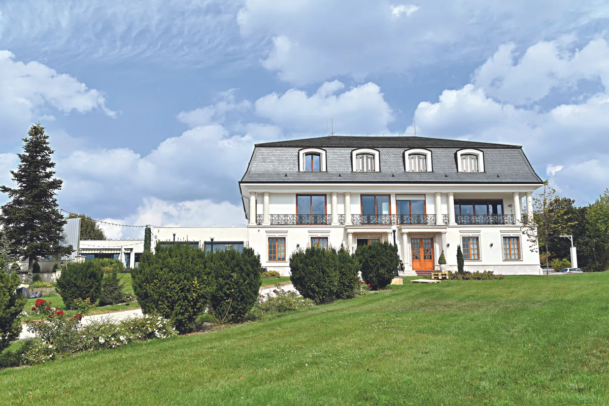 A Nagy Ő backstage: Így készült - "A végső döntés mindig Andrásé" - Bors
