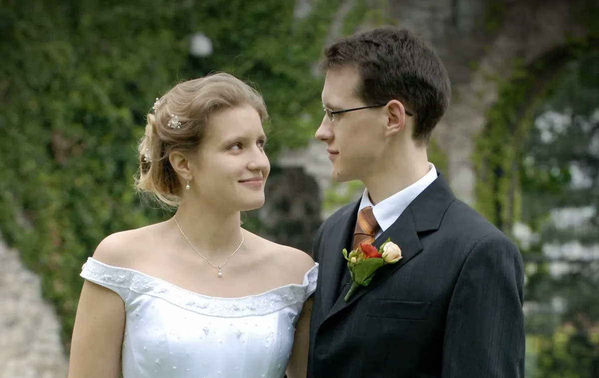 Somogyi Farkas Tamás és Somogyi-Adamis Noémi az esküvőjükön, évekkel a veseátültetés előtt