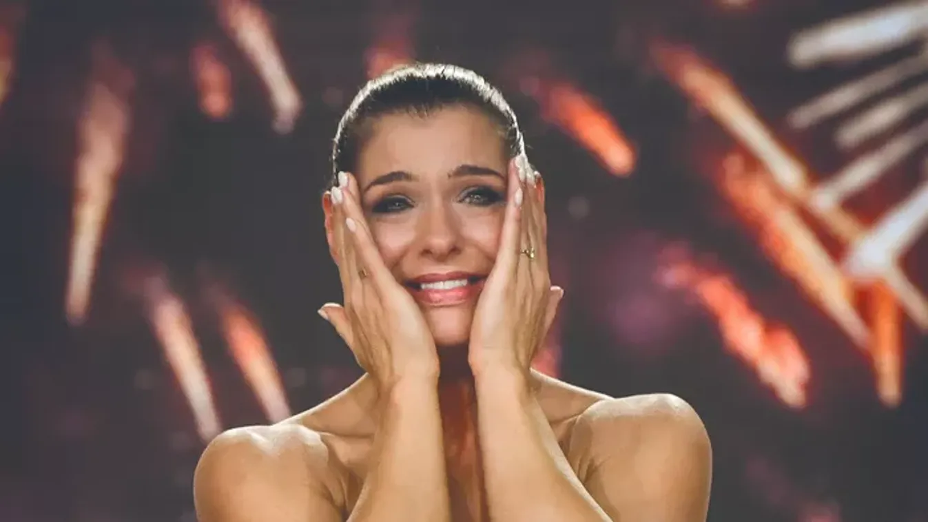 Dér Heni plasztikáztatott: az arcát változtatta meg