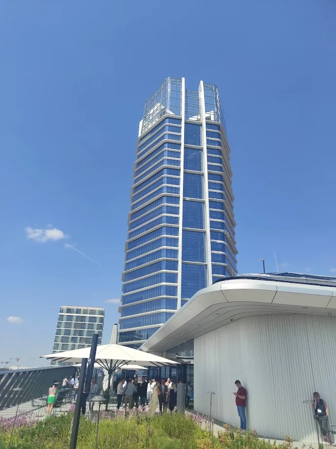 Virtu étterem, Mol campus, Újbuda