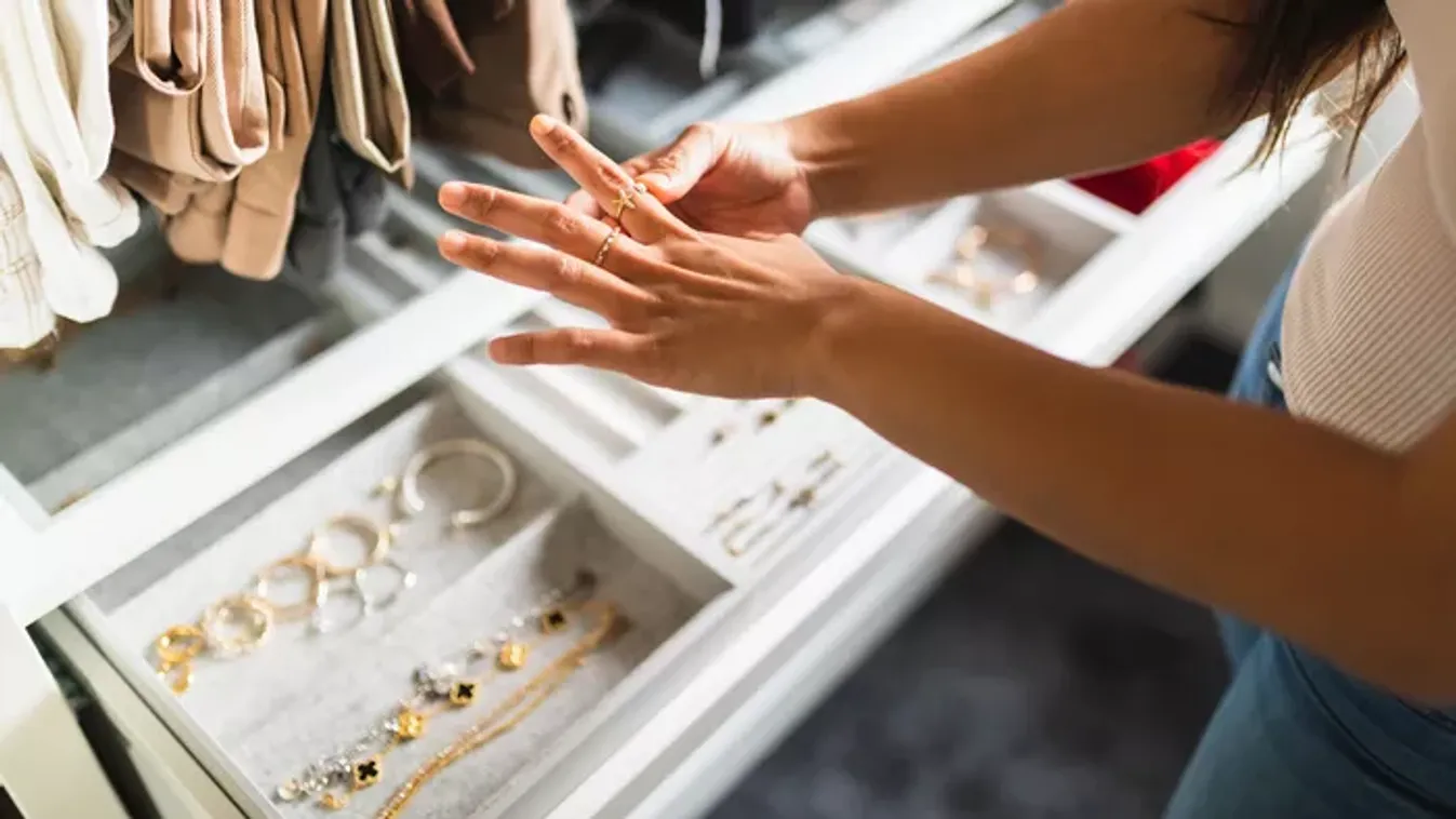 Figyelem! Rákkeltő, mérgező ékszereket találtak a hatóságok