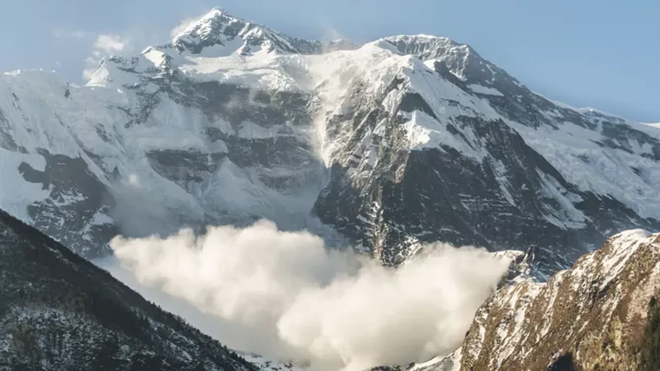 Újabb két ember életét követelte egy lavina Olaszországban