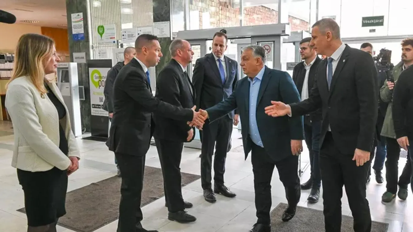 "Tudnunk kell együttműködni az itt élők érdekében" - Orbán Viktorék felkeresték az MSZP-ből kilépett szombathelyi polgármester