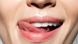 Íme a ragyogó mosoly titka – 7 filléres házi fogfehérítő