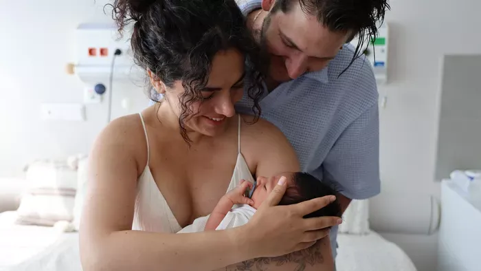 Ilyen az otthonszülés élménye kórházi biztonságban