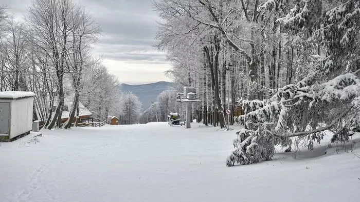 Mesébe illő látvány: teljesen fehérbe borult Kékestető