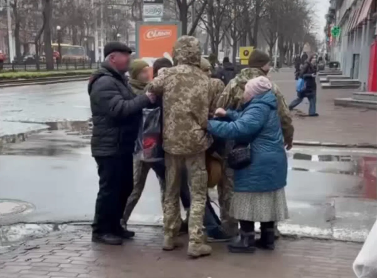 Megoldás várható a kényszersorozásra.