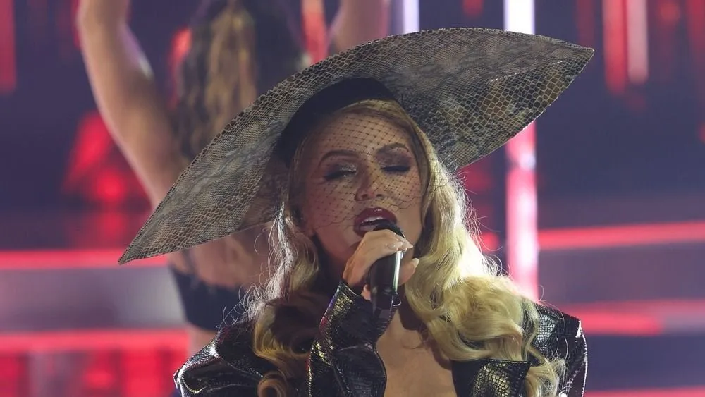 Tolvai Reni ANagy Duettben.