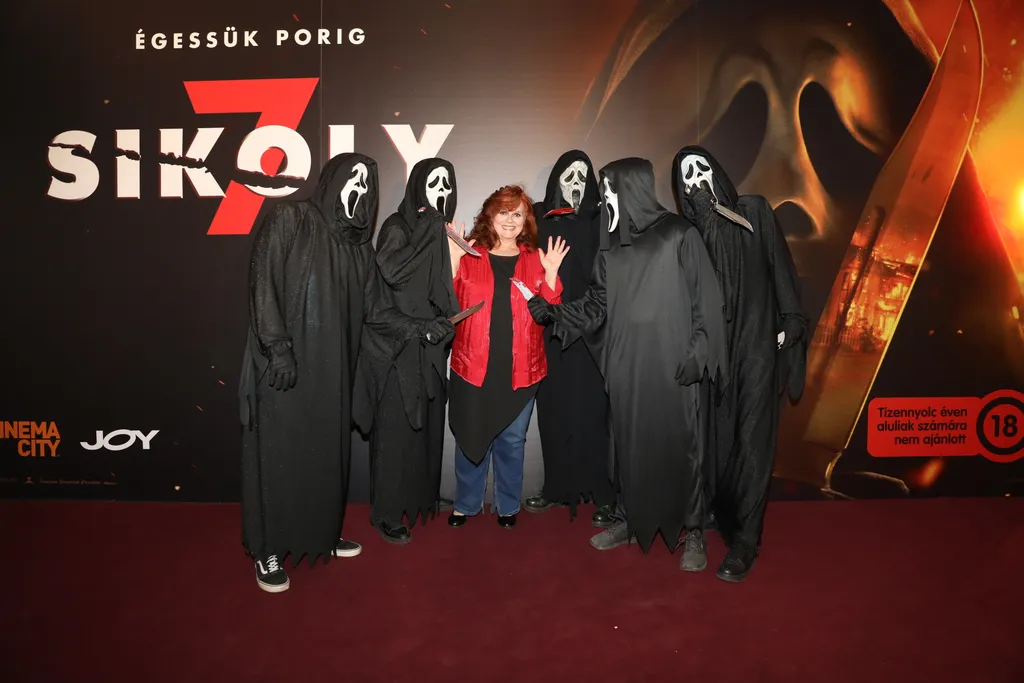 Courteney Cox magyar hangja is jelen volt a Premier előtti vetítésen