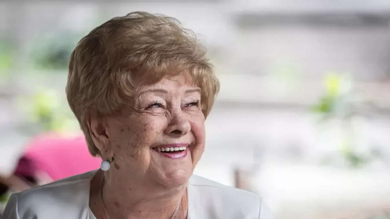 Pásztor Erzsi: „Belehalok, ha nem állok a színpadon”